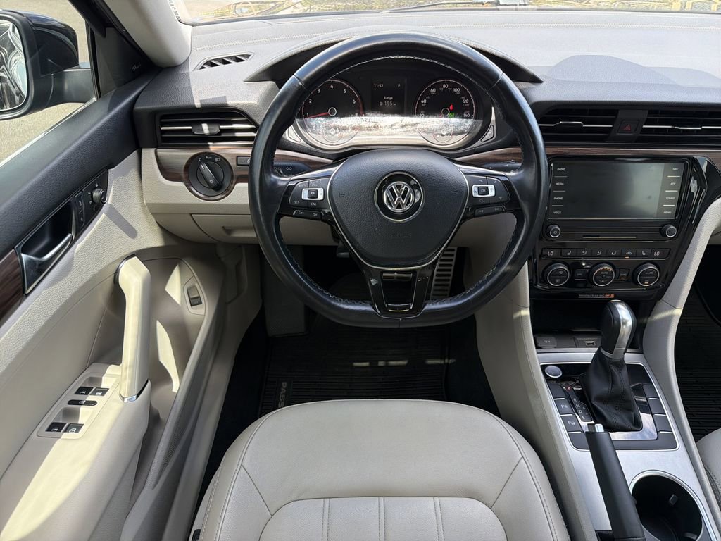 Used 2020 Volkswagen Passat 2.0T SEL image 12