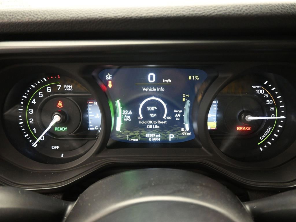 Used 2024 Jeep Wrangler Unlimited image 39