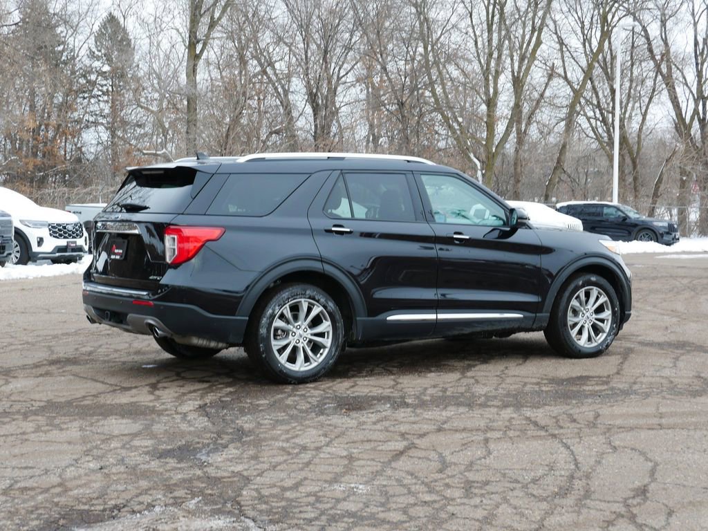Certified 2023 Ford Explorer Limited w/ Limited Technology Package image 3