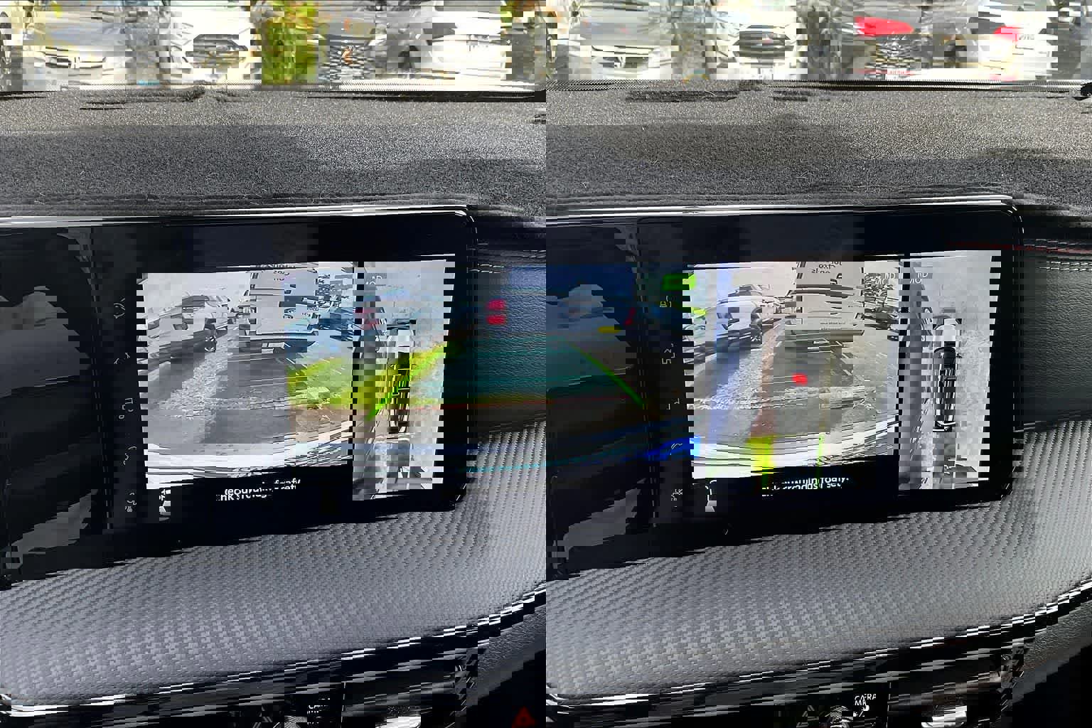 Used 2025 Nissan Kicks SR image 26