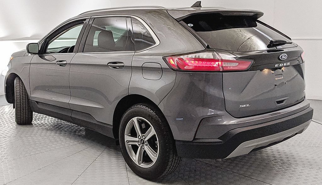 Certified 2023 Ford Edge SEL w/ Convenience Package AWD/4WD image 4