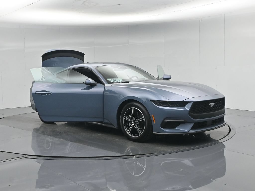 Certified 2025 Ford Mustang Coupe RWD image 31