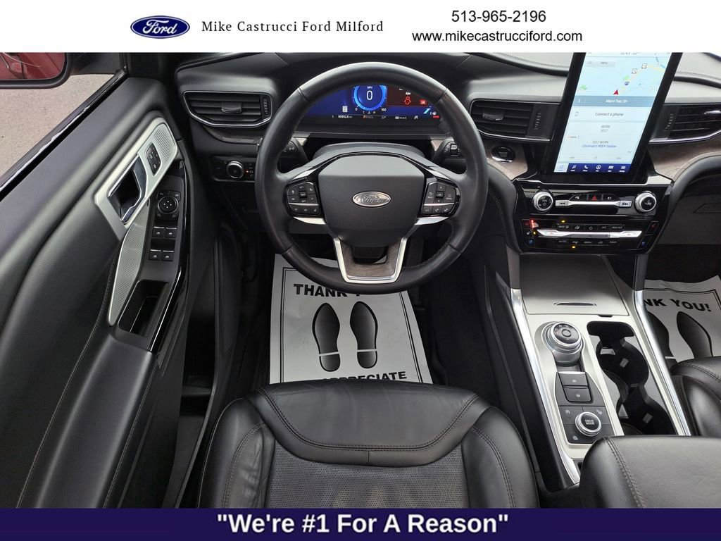 Certified 2022 Ford Explorer Platinum w/ Equipment Group 601A AWD/4WD image 11