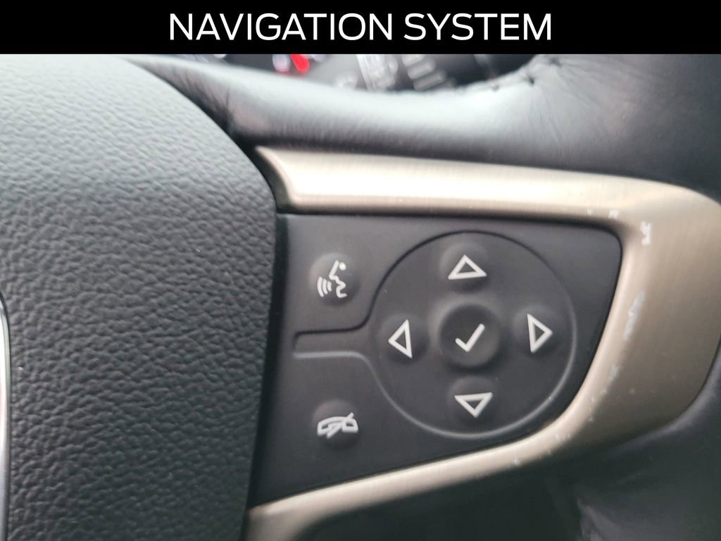 Used 2017 GMC Acadia Denali w/ Technology Package FWD image 21