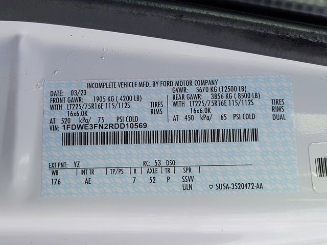 Certified 2024 Ford E-350 and Econoline 350 Super Duty w/ Driver's Safety Package image 22