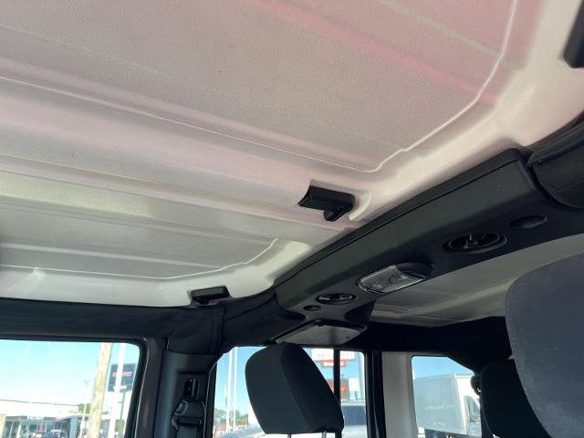 Used 2017 Jeep Wrangler Unlimited Sport w/ Connectivity Group image 13