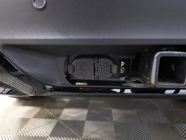 Certified 2025 Ford Explorer ST-Line w/ Premium Package AWD/4WD image 38