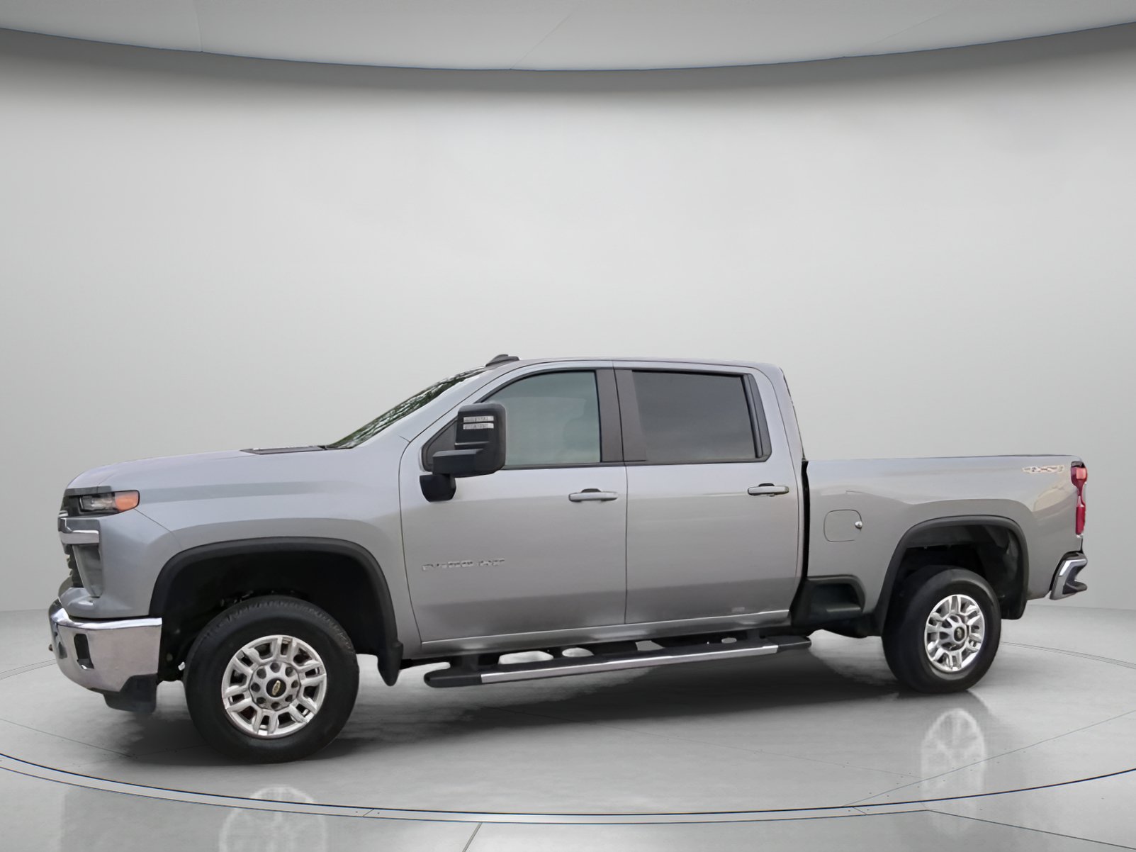 Used 2025 Chevrolet Silverado 2500 LT w/ Convenience Package AWD/4WD image 15