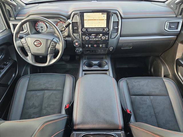 Used 2024 Nissan Titan PRO-4X AWD/4WD image 15