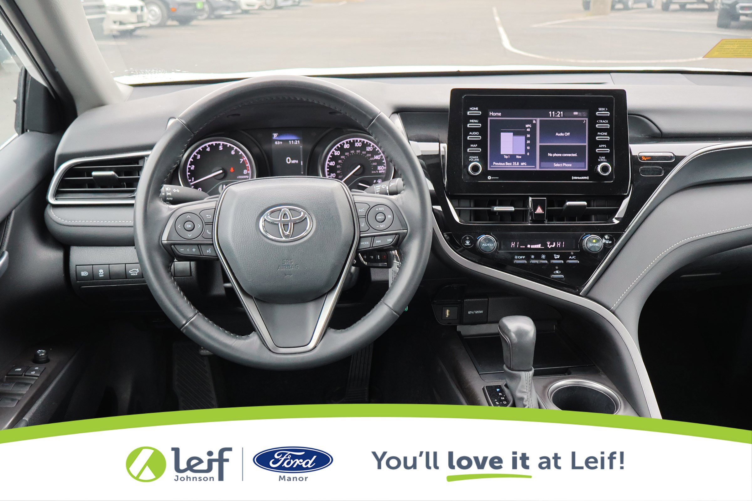 Used 2024 Toyota Camry SE image 24