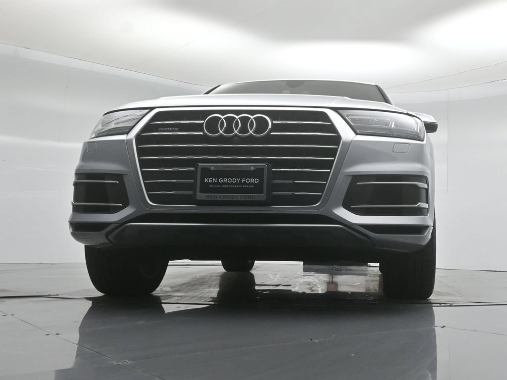 Used 2017 Audi Q7 3.0T Premium Plus w/ Premium Plus Package AWD/4WD image 49