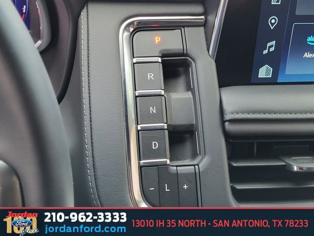Used 2024 Chevrolet Suburban Z71 w/ Off-Road Capability Package AWD/4WD image 26