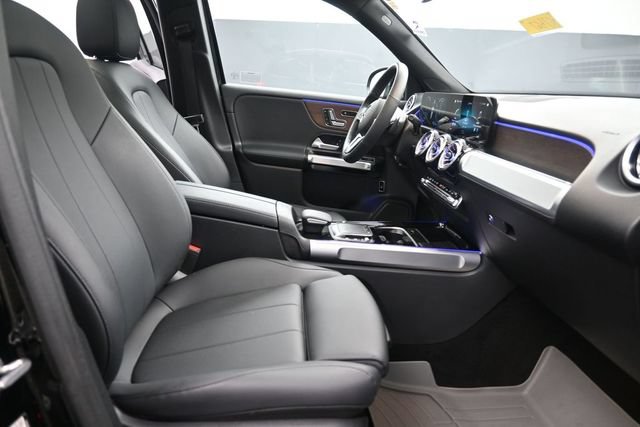 Used 2022 Mercedes-Benz GLB 250 4MATIC image 28