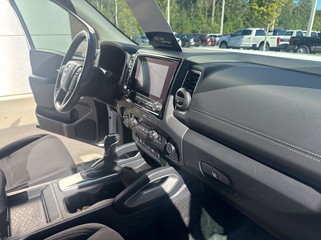 Used 2022 Nissan Frontier SV RWD image 33