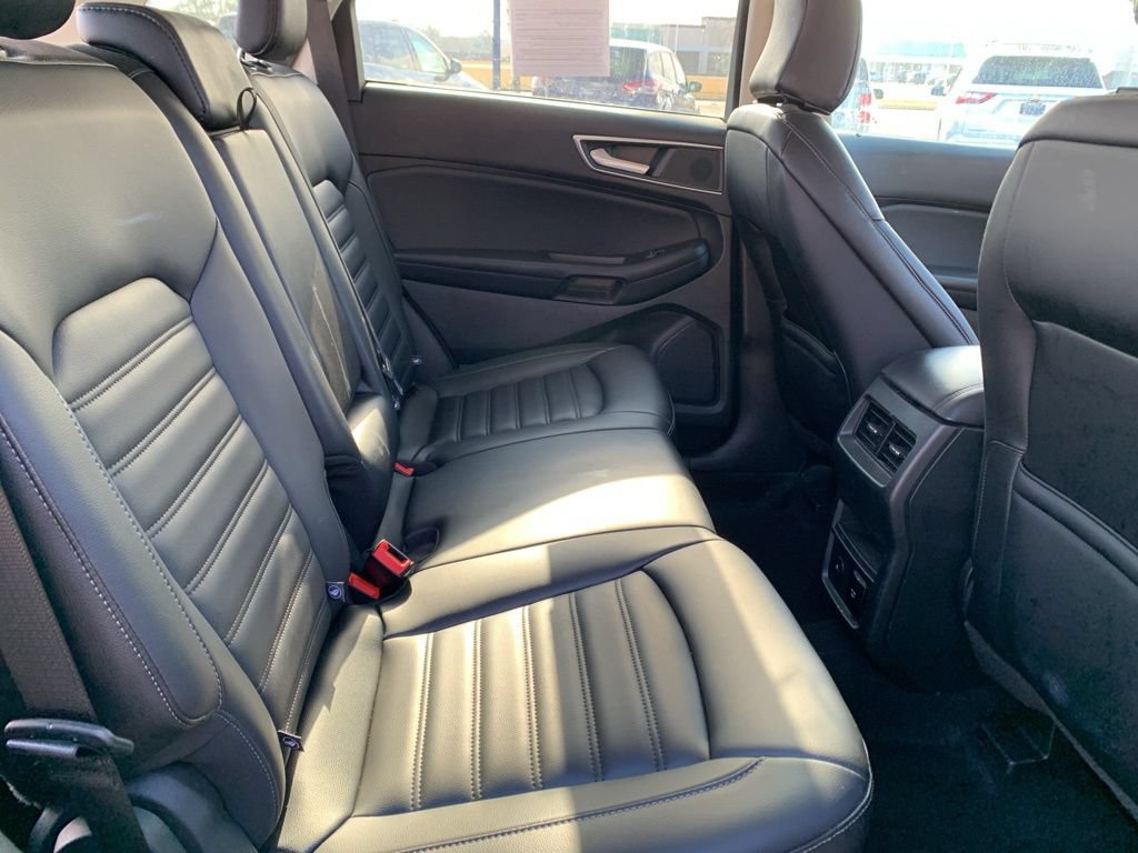 Certified 2024 Ford Edge SEL w/ Convenience Package AWD/4WD image 14