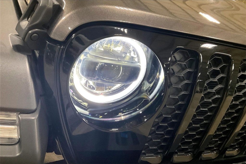 Used 2023 Jeep Wrangler Unlimited image 26