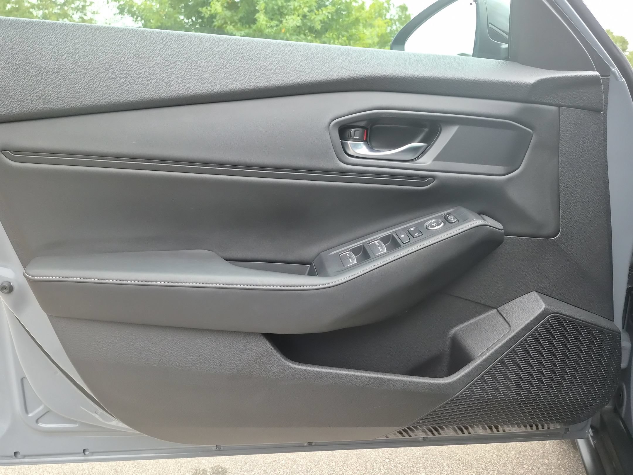 Used 2023 Honda Accord Sport image 13