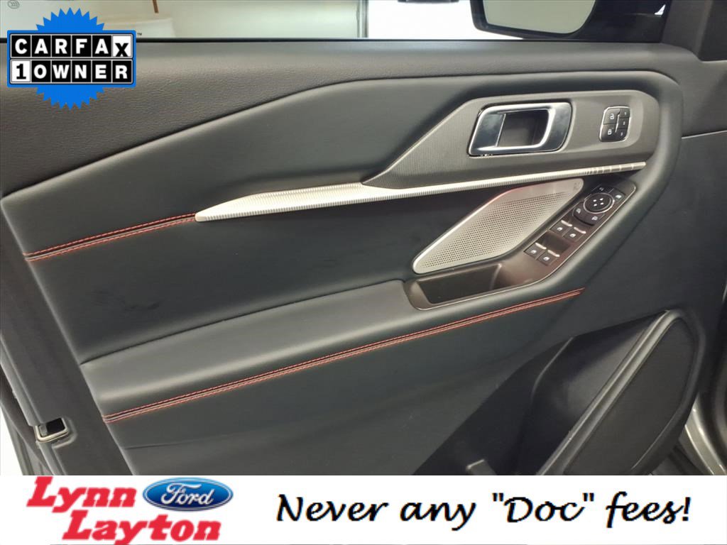 Certified 2025 Ford Explorer ST image 11