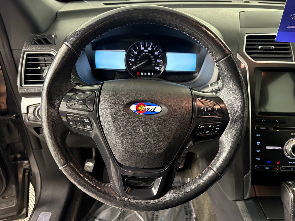 Certified 2018 Ford Explorer Sport w/ Equipment Group 401A AWD/4WD image 16