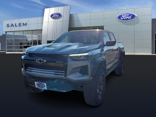 Used 2024 Chevrolet Colorado ZR2 AWD/4WD image 6