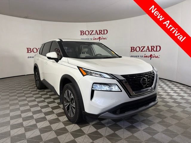 Used 2021 Nissan Rogue SV FWD image 1