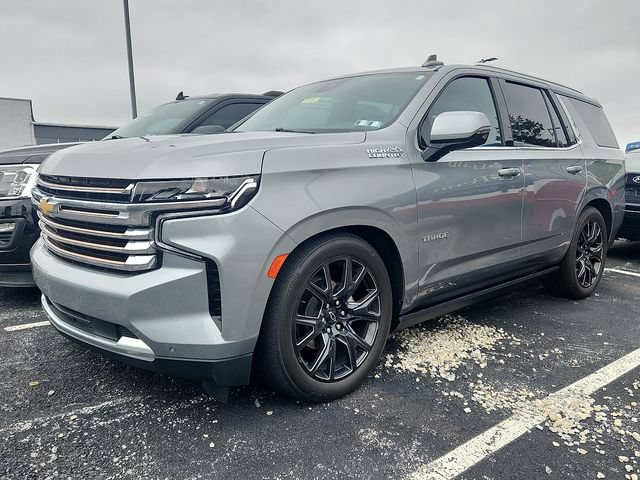 Used 2023 Chevrolet Tahoe High Country AWD/4WD image 3