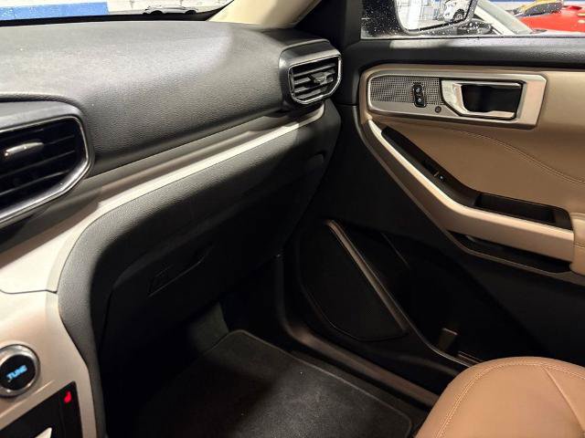 Certified 2023 Ford Explorer XLT w/ Equipment Group 202A AWD/4WD image 19