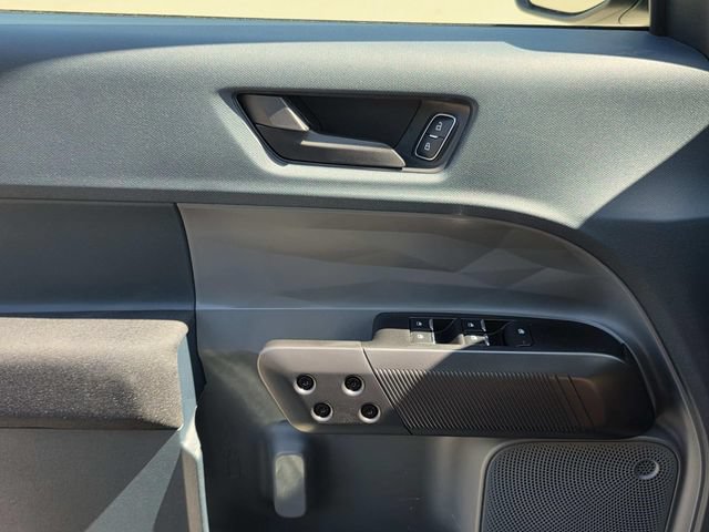 Certified 2025 Ford Maverick XL FWD image 22