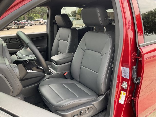 Used 2026 Chevrolet Colorado Trail Boss AWD/4WD image 8