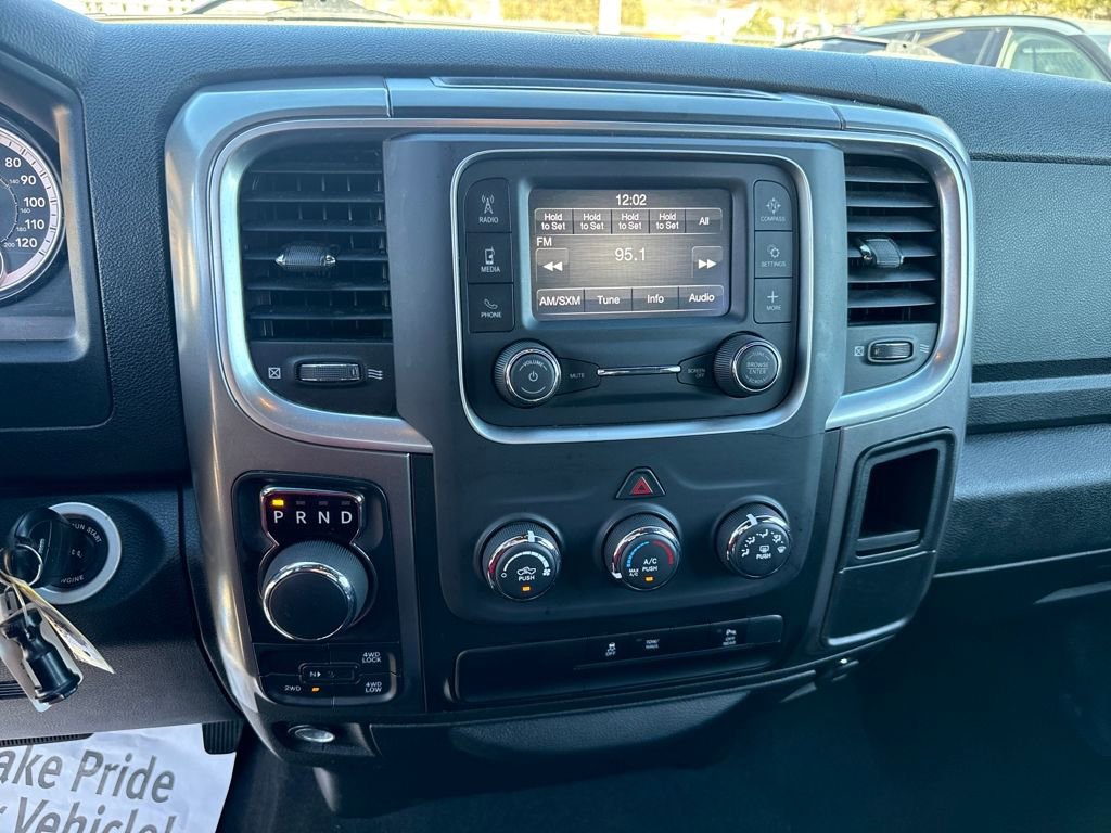 Used 2024 RAM 1500 Classic Warlock image 15