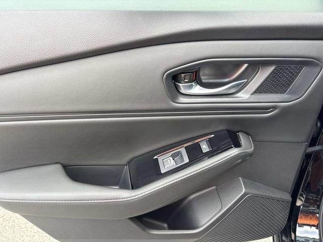 Used 2025 Honda Accord Touring image 18