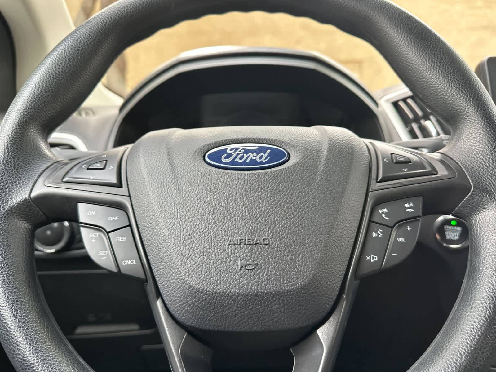 Certified 2024 Ford Edge SE w/ Black Appearance Package AWD/4WD image 23