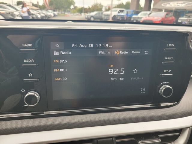 Used 2021 Kia K5 LXS FWD image 22