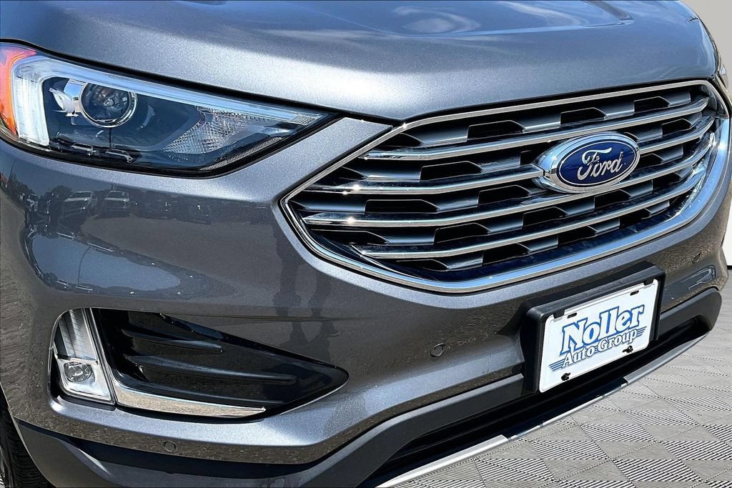 Certified 2024 Ford Edge Titanium AWD/4WD image 28