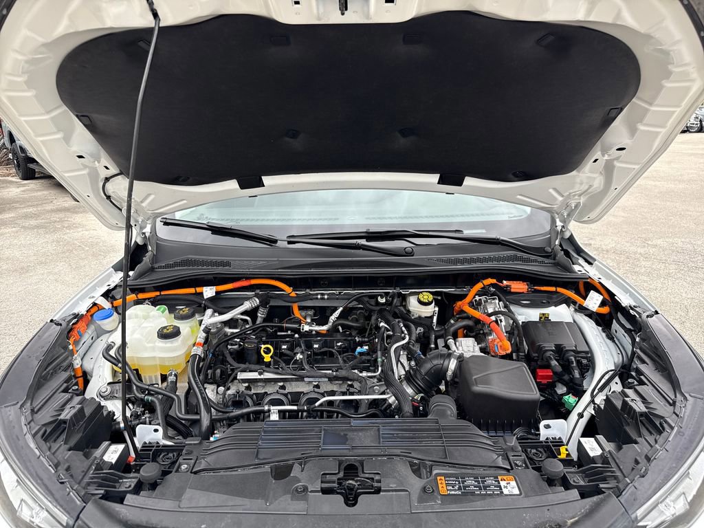 Certified 2024 Ford Escape SE image 29