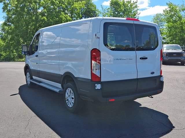 Certified 2024 Ford Transit 250 Low Roof w/ Exterior Upgrade Package RWD image 10