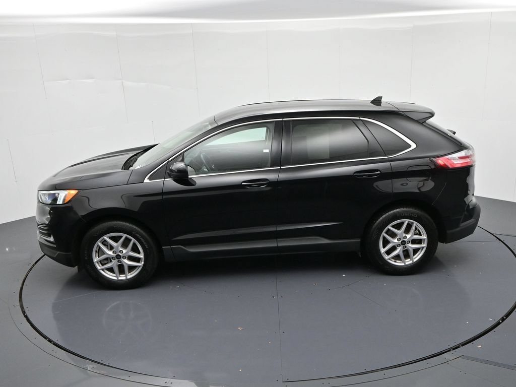 Certified 2024 Ford Edge SEL AWD/4WD image 17