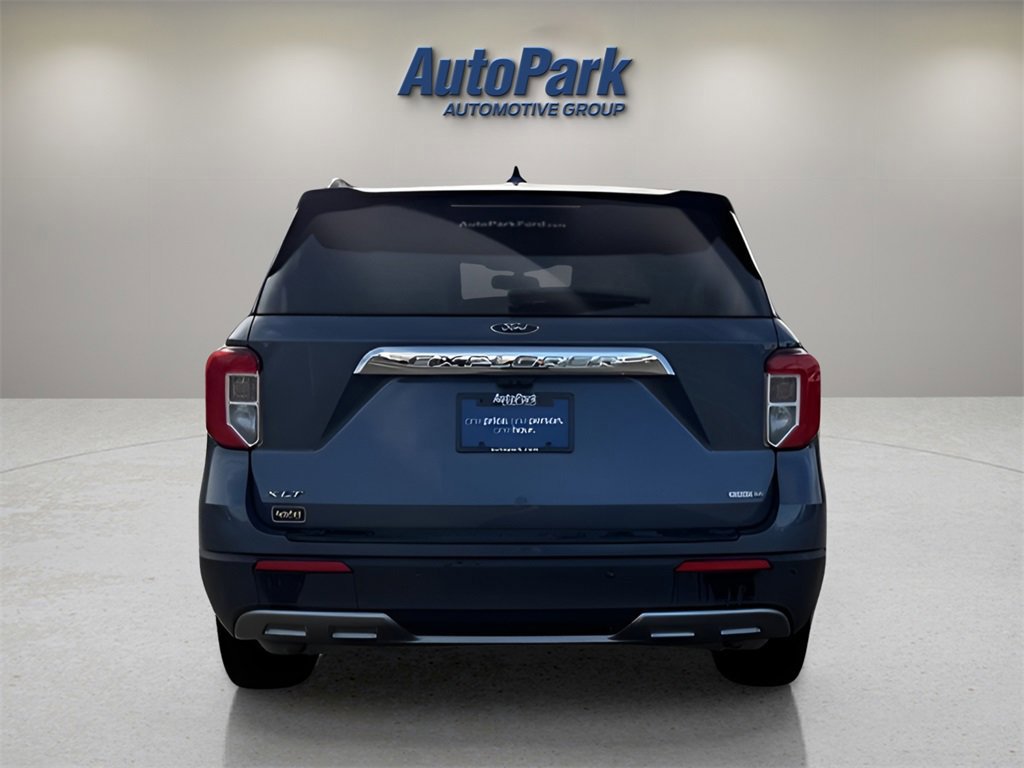 Certified 2020 Ford Explorer XLT w/ Equipment Group 202A image 4