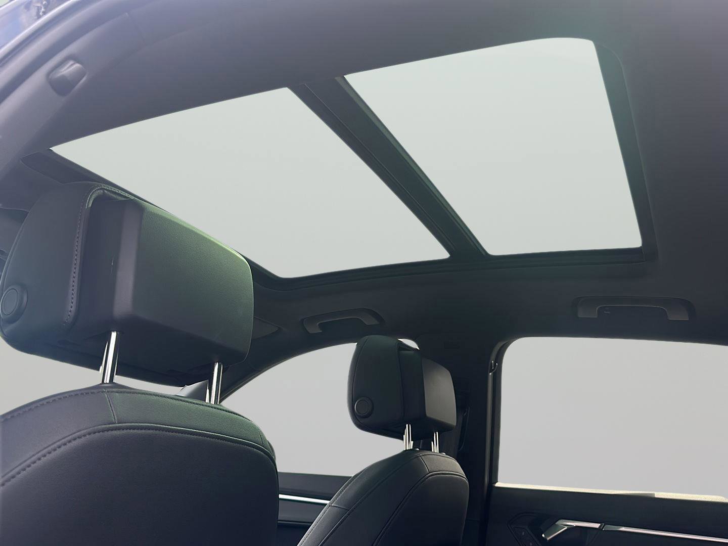 Used 2024 Audi Q3 2.0T Premium Plus w/ Premium Plus Package image 25