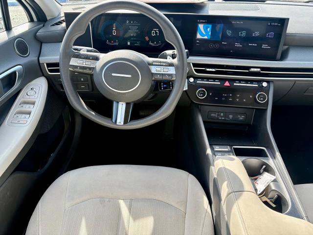 Used 2025 Hyundai Sonata SEL FWD image 12