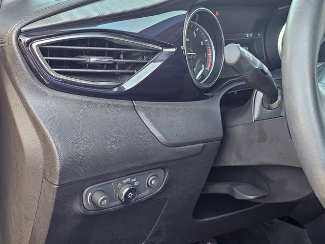 Used 2023 Buick Encore GX Select w/ Sport Touring Package image 19