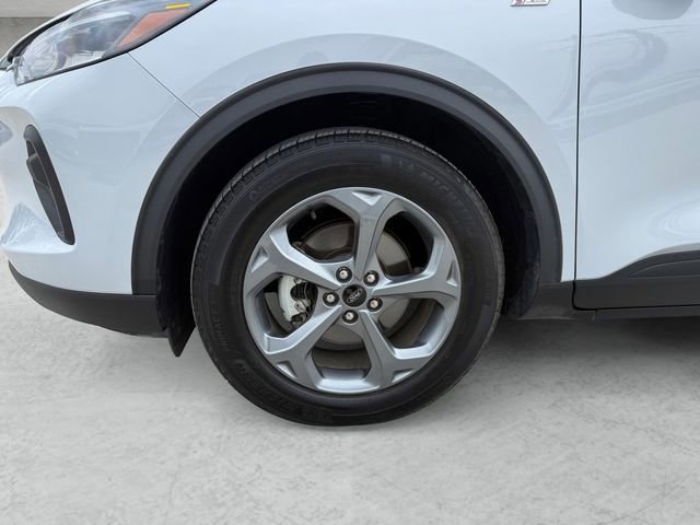 Certified 2025 Ford Escape ST-Line image 23