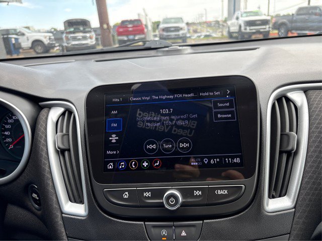 Used 2023 Chevrolet Malibu LT FWD image 12
