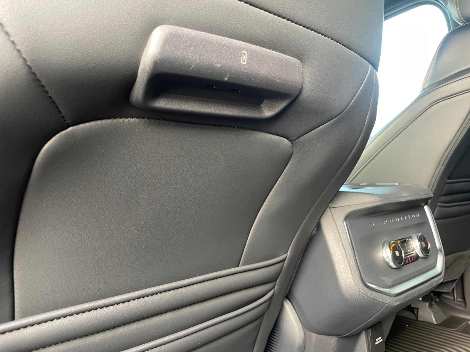 Certified 2025 Ford Expedition Tremor AWD/4WD image 28
