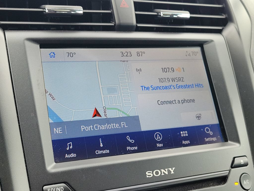 Certified 2020 Ford Fusion Titanium FWD image 28