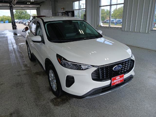 Certified 2023 Ford Escape Active w/ Tech Pack #2 image 7