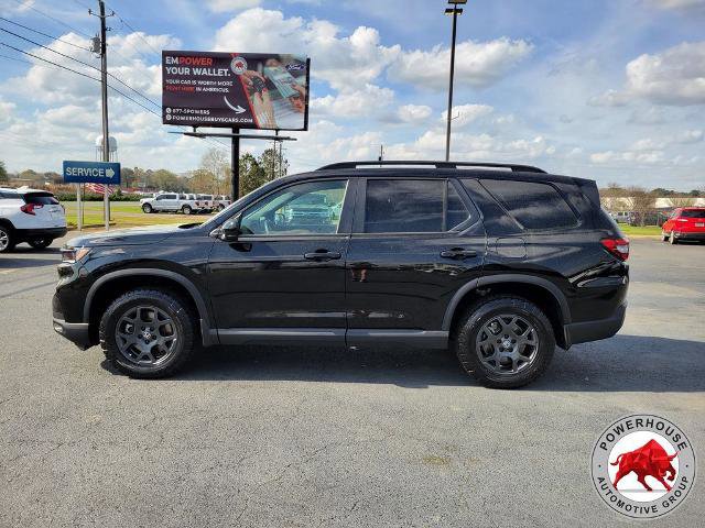 Used 2025 Honda Pilot TrailSport video 2