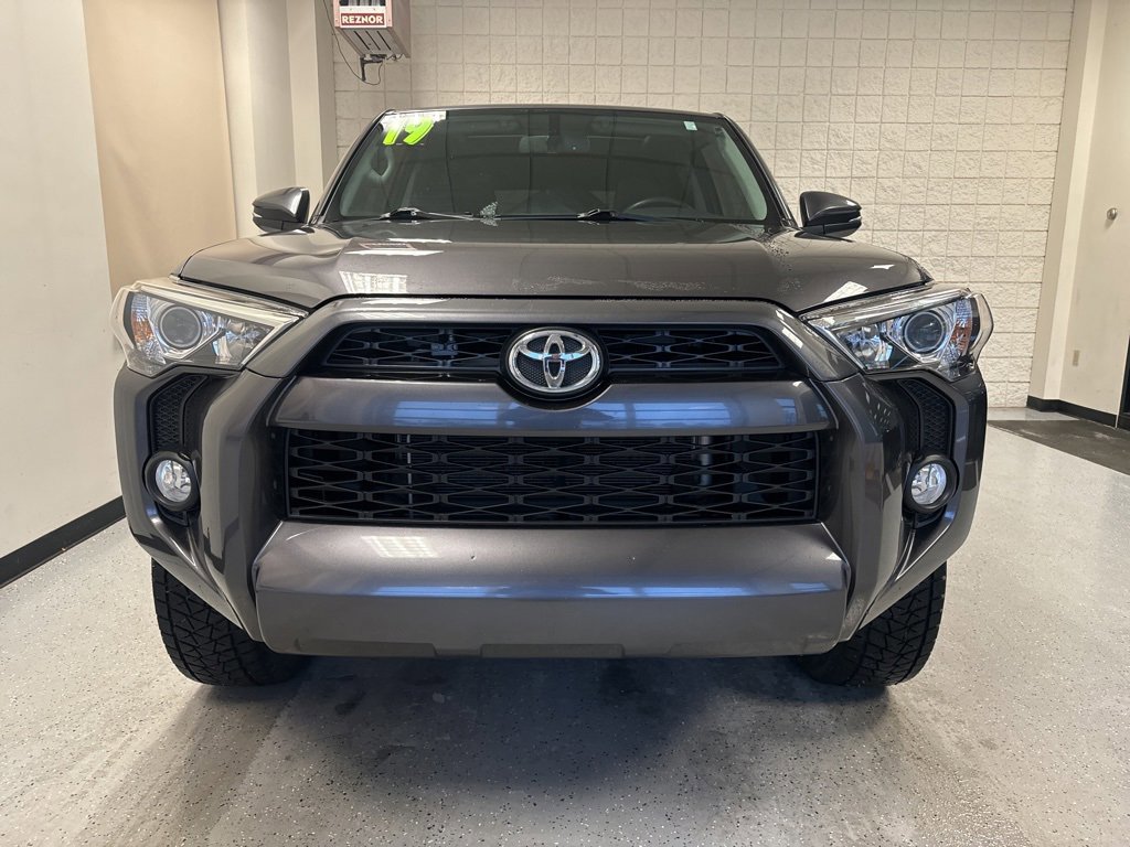 Used 2019 Toyota 4Runner SR5 image 17