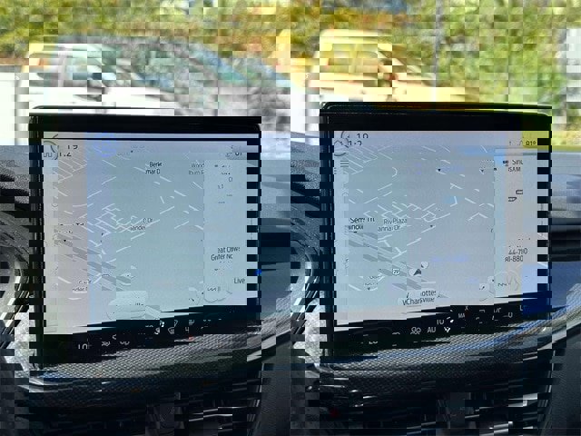 Certified 2024 Ford Escape ST-Line w/ Tech Pack #1 image 9