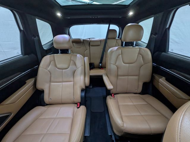 Used 2022 Kia Telluride SX image 19